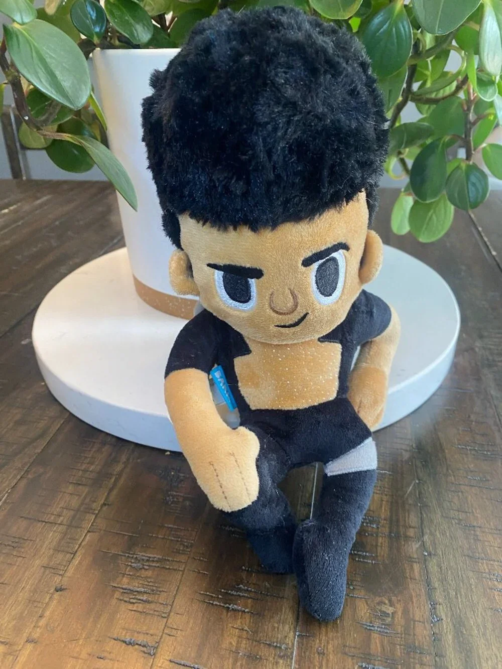 Bark Jurassic Park ‘Life Finds A Play’ Dog Toy Dr. Ian Malcolm Plush Squeaky Toy